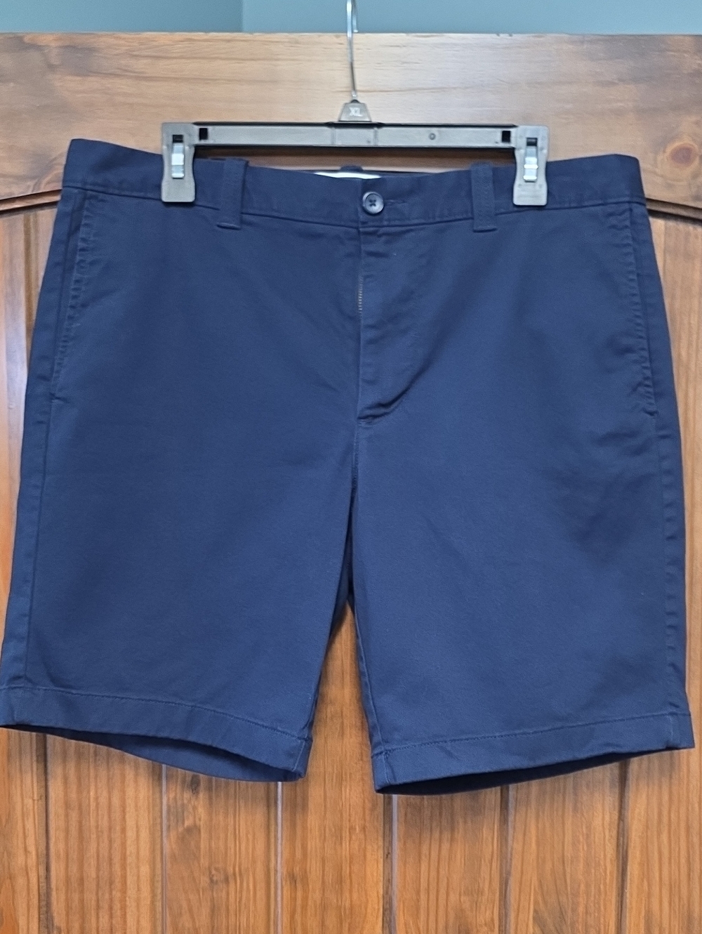 J. Crew Men's Navy Flat-Front 9" Shorts